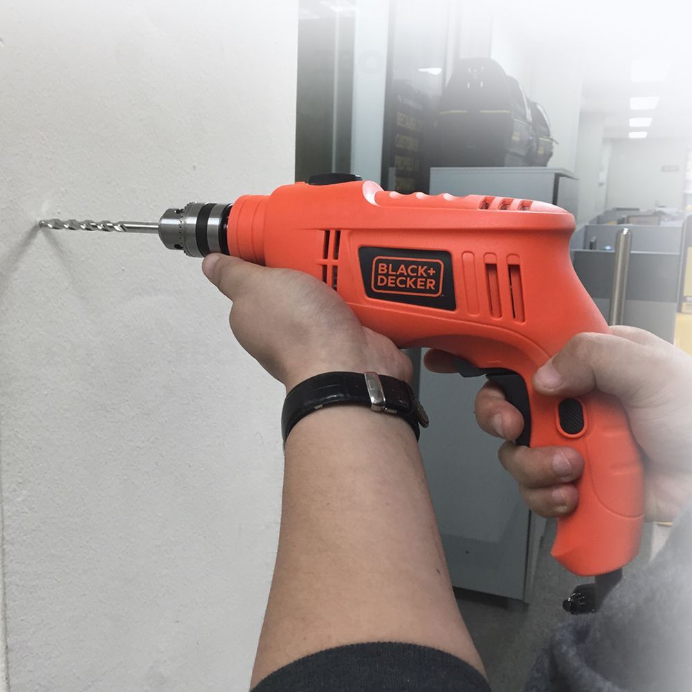 Black & Decker TB555-B1 550 W 10 mm Hammer Drill-Hammer Drill-dealsplant