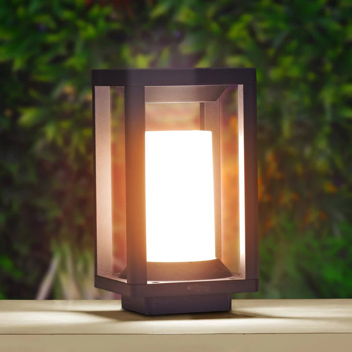 Inventaa Artoo 24W LED Gate Light — IP65 Weatherproof, UV-Resistant Outdoor Pillar Light