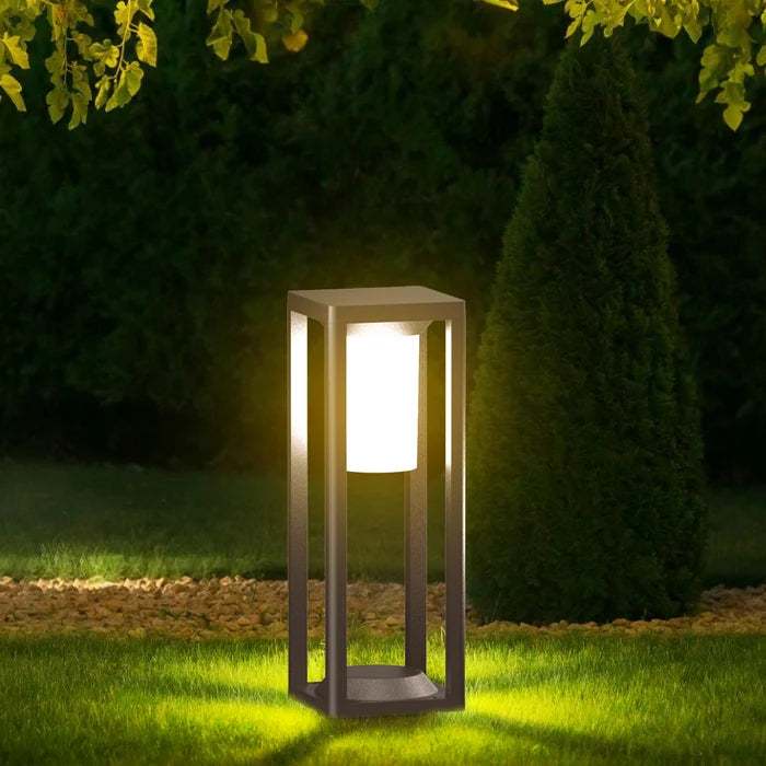 INVENTAA Artoo 24W Post LED Bollard Light